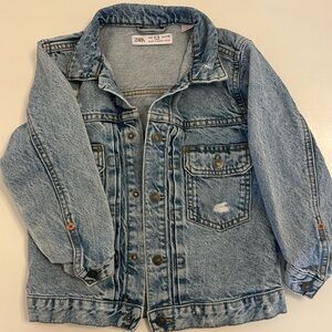 Girls Zara jean // denim jacket